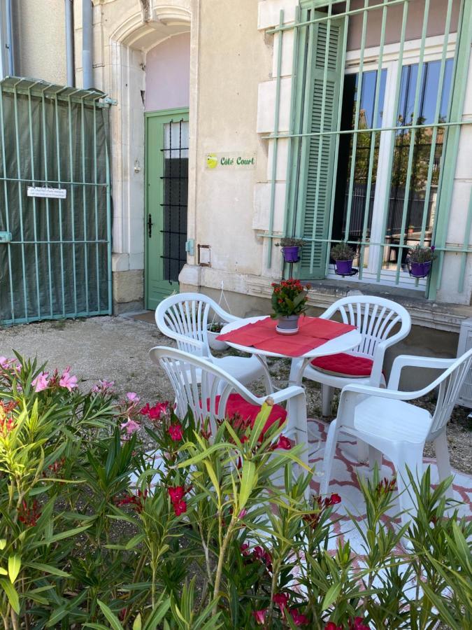 Bed and Breakfast Cote Court LʼIsle-sur-la-Sorgue Exteriér fotografie